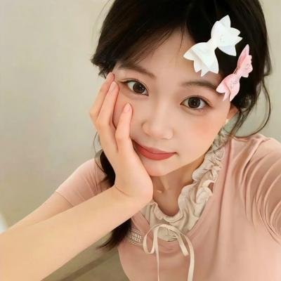 孔雀圣使请动心